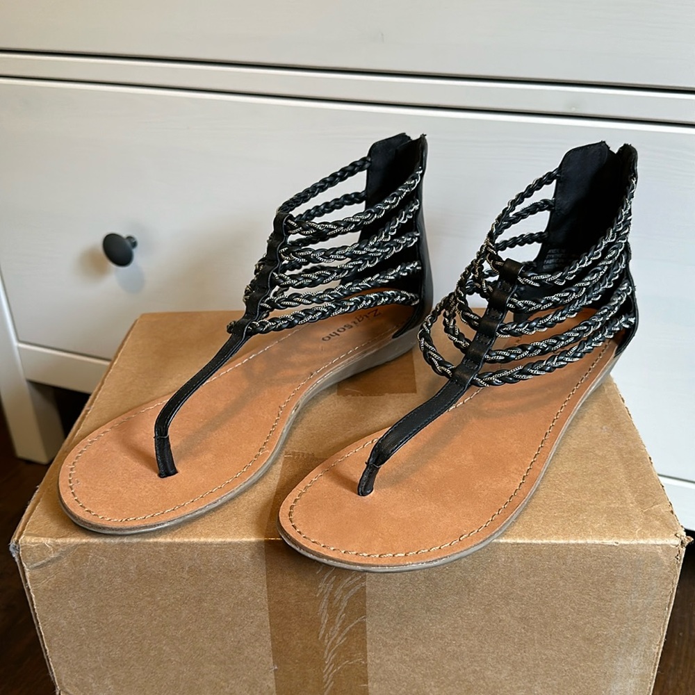 Zigi Soho brand gladiator sandals